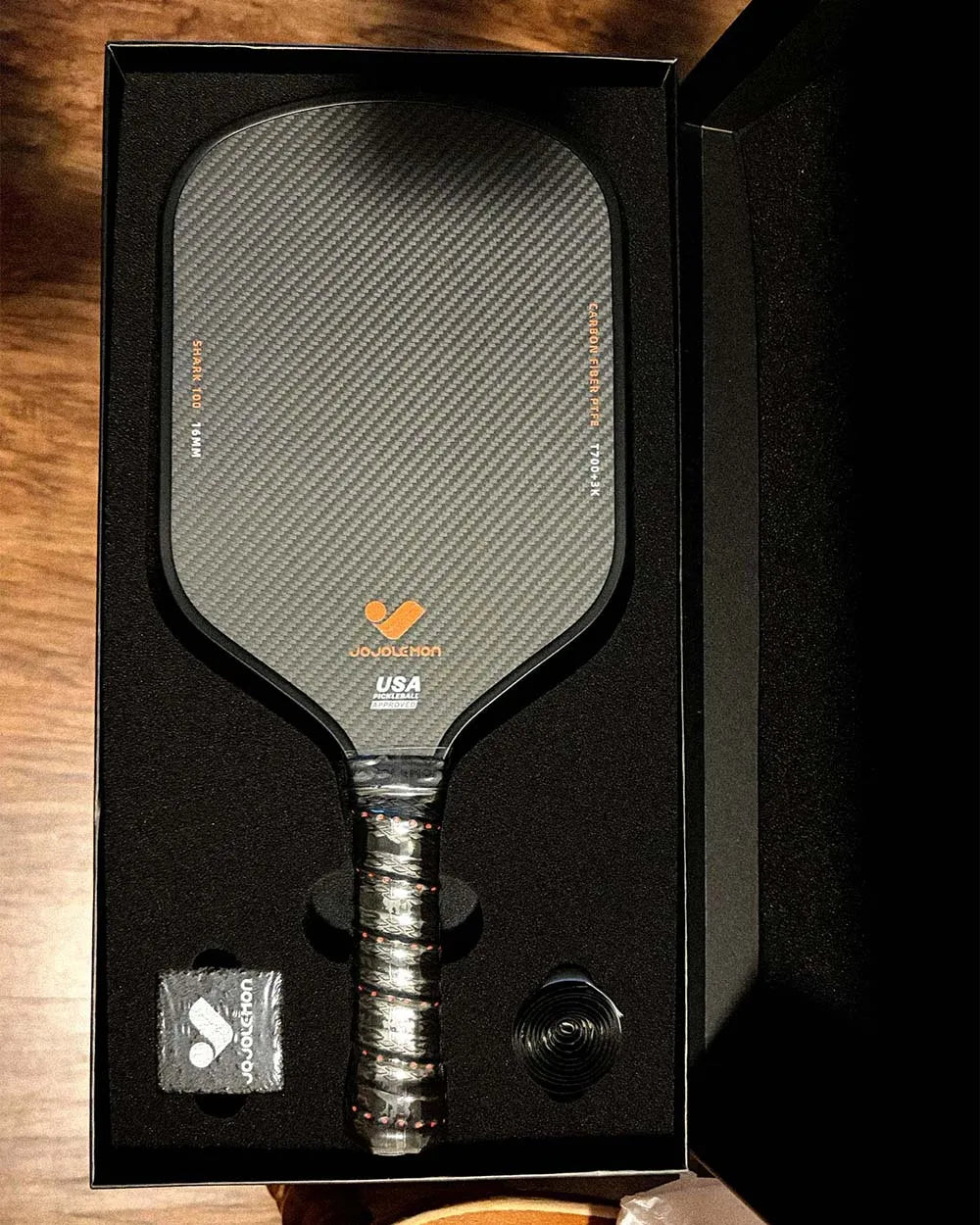 Carbon fiber pickleball paddle gift box with wristband and grip accessory